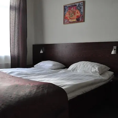 Hotel Sesame 3*