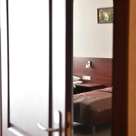 Hotel Sesame 3*